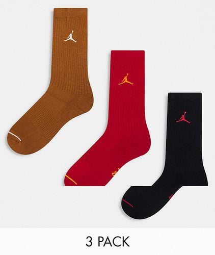 Everyday - Confezione da 3 paia di calzini marroni e rossi multicolore - Jordan - Modalova