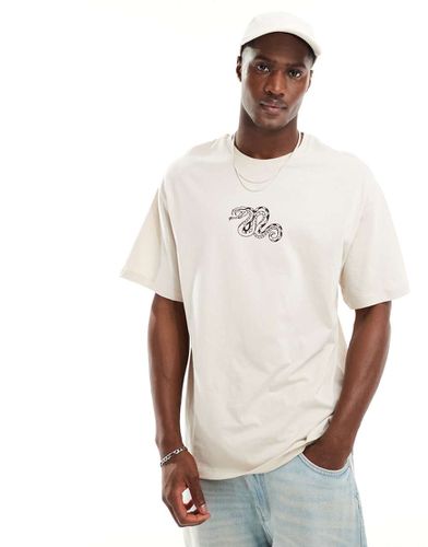 T-shirt oversize beige con stampa di serpente sul petto - Jack & Jones - Modalova