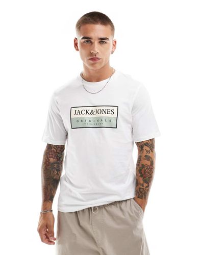 T-shirt oversize bianca con logo sul petto - Jack & Jones - Modalova