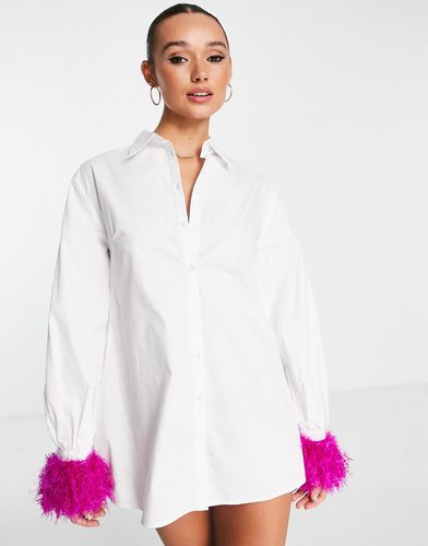 Vestito camicia con maniche a palloncino con piume sintetiche appariscenti sui polsini - Jaded Rose - Modalova