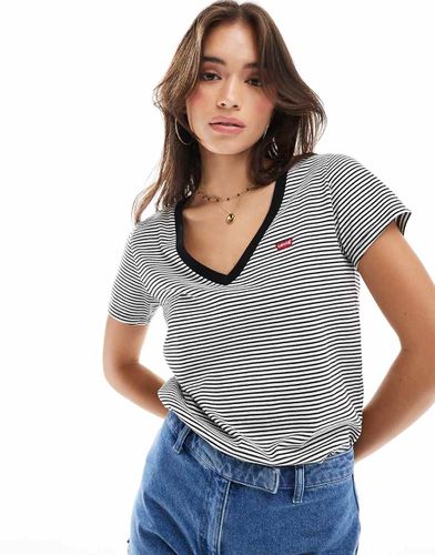 Perfect - T-shirt color crema a righe con logo batwing piccolo e scollo a V - Levi's - Modalova