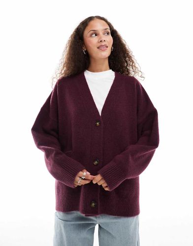 Cardigan oversize in maglia bordeaux con bottoni sul davanti - Monki - Modalova