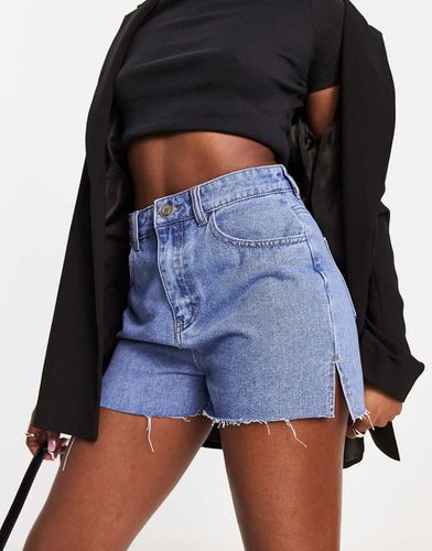 Mom shorts di jeans con spacco laterale - Missyempire - Modalova