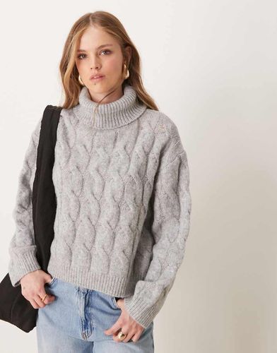 Maglione morbido lavorato a trecce accollato antracite mélange - Miss Selfridge - Modalova