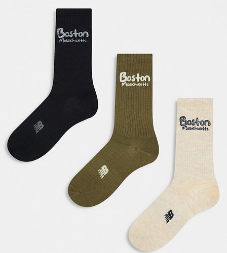 Confezione da 3 paia di calzini verdi, neri e bianchi con scritta "Boston" - New Balance - Modalova