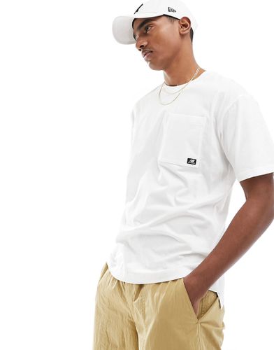 Essentials Reimagined - T-shirt a maniche corte bianca in jersey di cotone - New Balance - Modalova