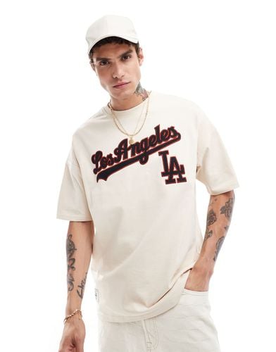 MLB - T-shirt crema con motivo "LA" - New Era - Modalova