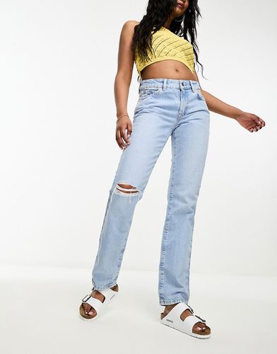 Jeans dritti a vita bassa strappati chiaro - New Look - Modalova