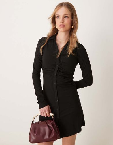 Robe chemise courte froncée à manches longues - New Look - Modalova