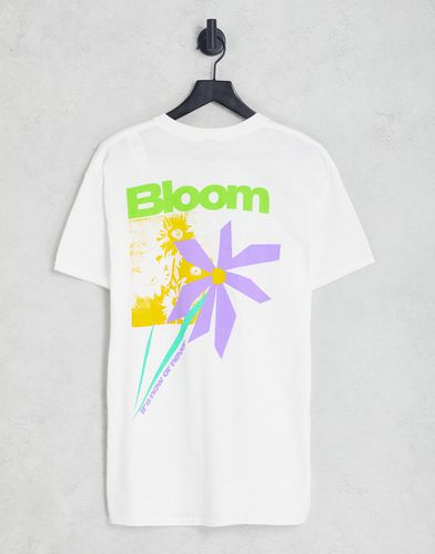 T-shirt bianca con stampa "Bloom" sulla schiena - New Look - Modalova