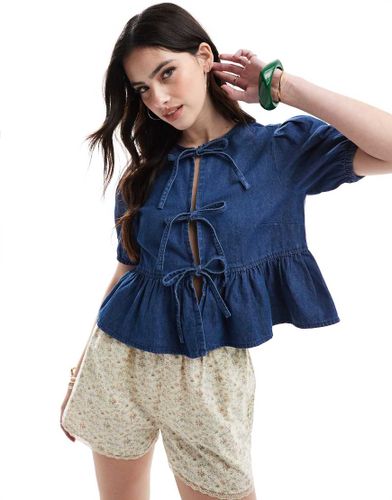 Top noué sur l'avant en denim - New Look - Modalova