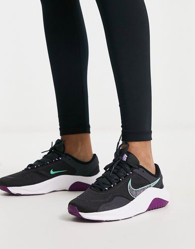 Legend Essential 3 - Sneakers nere e viola - Nike Training - Modalova