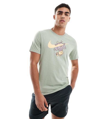 Pull Up - T-shirt chiaro con grafica - Nike Training - Modalova