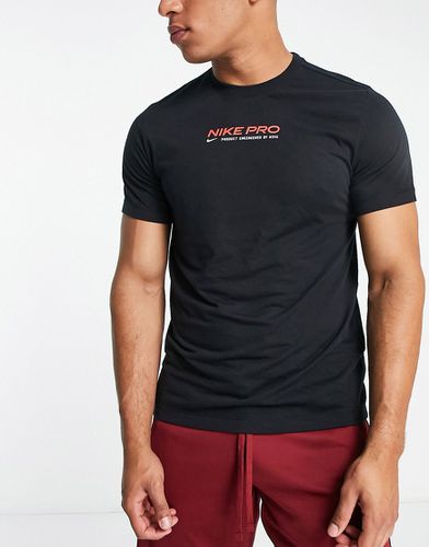 Nike - Pro Training - T-shirt nera con logo - Nike Training - Modalova