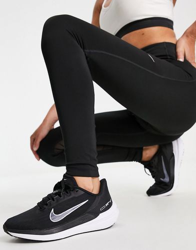 Air Winflo 9 - Sneakers bianche e nere - Nike Running - Modalova