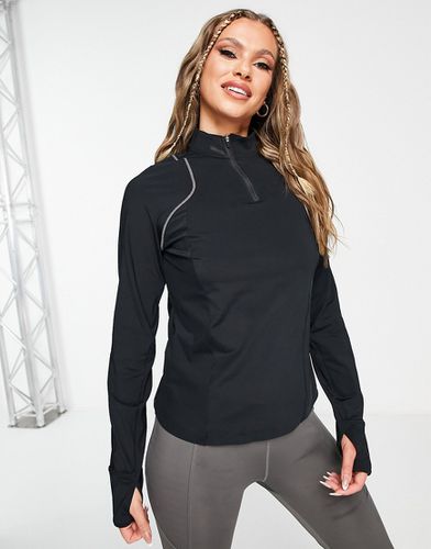 Run Division - Felpa midlayer nera con zip corta - Nike Running - Modalova