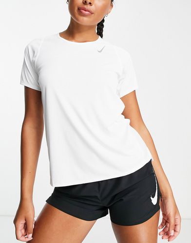 Race Day Dri-FIT - T-shirt bianca - Nike Running - Modalova
