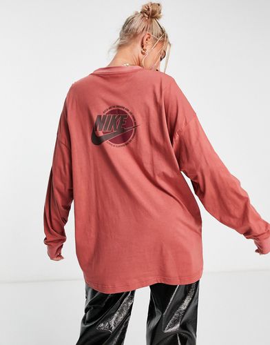 Sports Utility - Maglietta a maniche lunghe color ruggine con stampa sul retro - Nike - Modalova