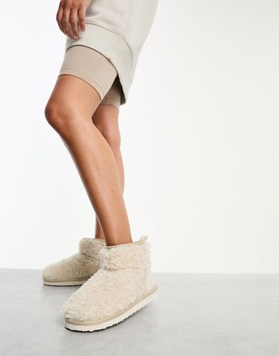 Simmi London - Hug - Pantofole a stivaletto color crema soffici - SIMMI Shoes - Modalova