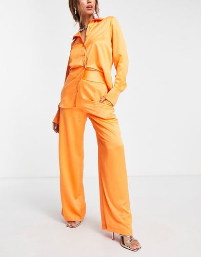 Pantaloni a fondo ampio color mandarino in coordinato - Style Cheat - Modalova