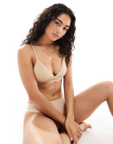 Reggiseno a triangolo beige senza cuciture - Pieces - Modalova