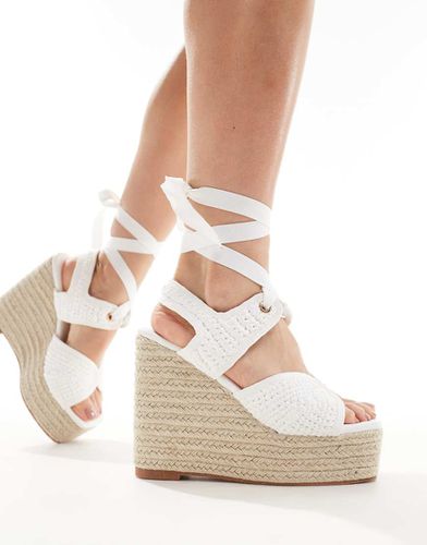 Solstice - Espadrilles alte con fasce intrecciate bianche - Public Desire - Modalova