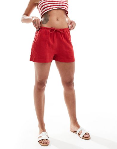 Pantaloncini rossi effetto lino con coulisse in vita - Pull & Bear - Modalova