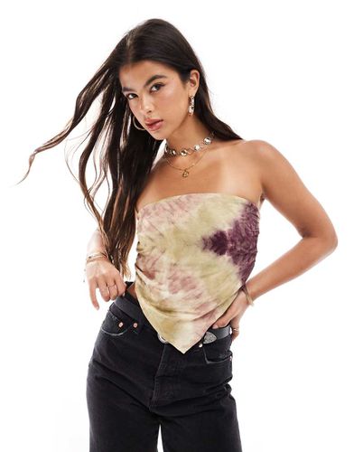 Top tie-dye con orlo a V - Pull & Bear - Modalova