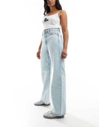 Jeans dritti chiaro vestibilità comoda - River Island - Modalova