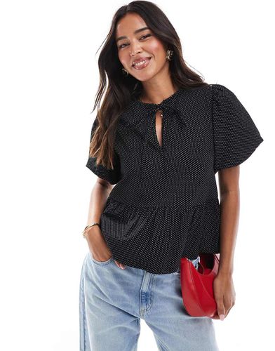 Blusa nera a pois con fiocco - Wednesday's Girl - Modalova