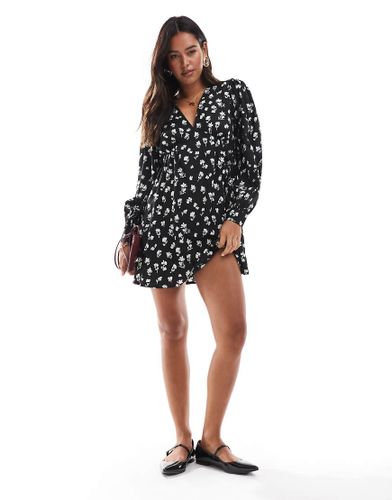 Robe babydoll courte à petites fleurs - /blanc - Wednesday's Girl - Modalova