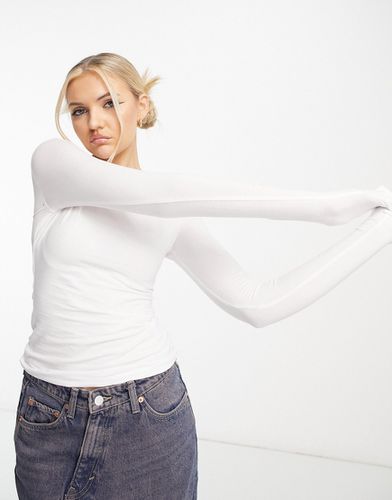 T-shirt slim bianca a maniche lunghe - Weekday - Modalova