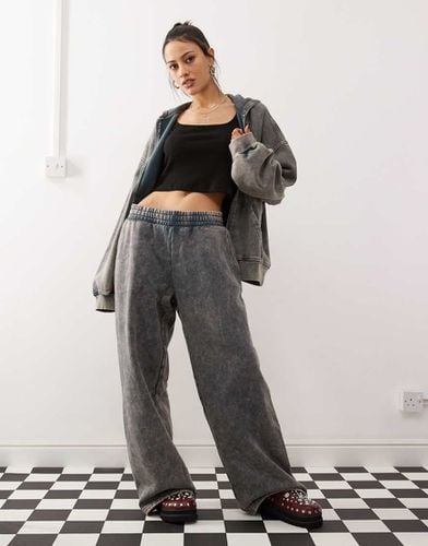 Joggers oversize lavaggio acido in coordinato - Weekday - Modalova