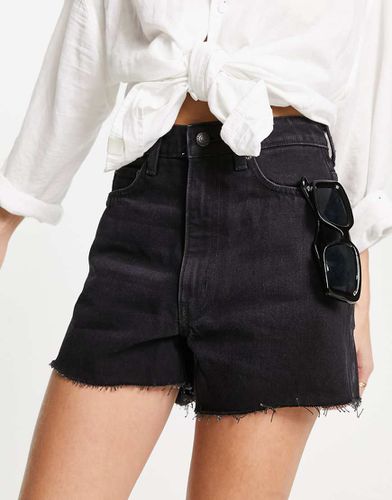 Rowe - Mom shorts di jeans a vita alta neri - Weekday - Modalova