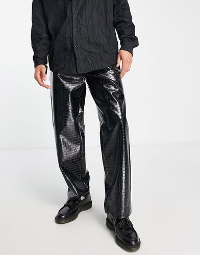 Pantaloni neri a fondo ampio in pelle sintetica effetto coccodrillo - Topman - Modalova