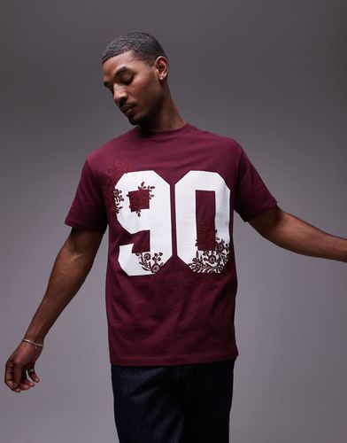 T-shirt premium oversize bordeaux con stampa "90" a fiori e ricamo - Topman - Modalova