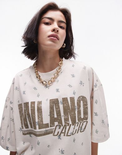 T-shirt oversize écru con stampa floreale e scritta "Milano" in coordinato - Topshop - Modalova
