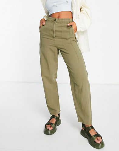 Pantaloni a vita alta in tessuto leggero con pinces kaki - Topshop - Modalova