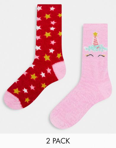 Confezione da due paia di calzini soffici e rossi con stelle e unicorno - Threadbare - Modalova