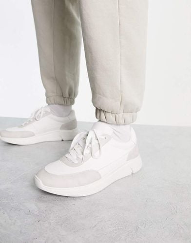 Sneakers stile runner minimal bianche e grigie - Truffle Collection - Modalova