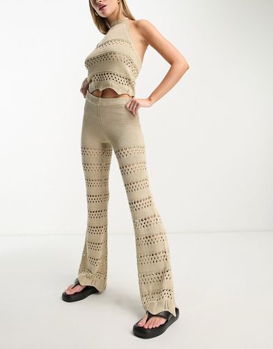 Pantaloni svasati all'uncinetto color bronzo in coordinato - Urban Classics - Modalova
