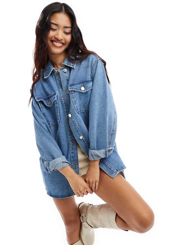 Camicia giacca oversize in denim medio - Vero Moda - Modalova