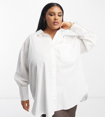 Camicia oversize bianca in popeline con polsini ampi - Yours - Modalova