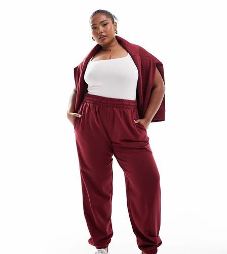 Joggers bordeaux con fondo elasticizzato in coordinato - Yours - Modalova