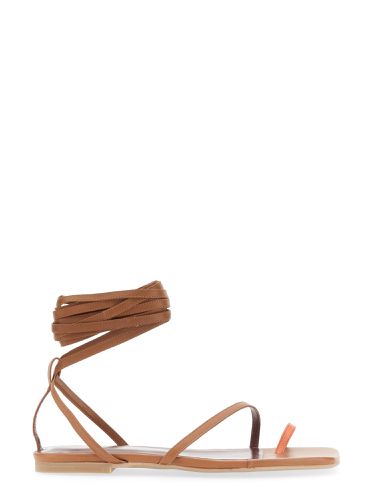 Staud nicola gladiator sandal - staud - Modalova