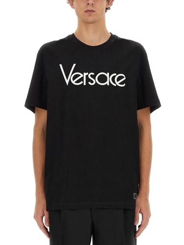 T-shirt with 1978 re-edition logo - versace - Modalova