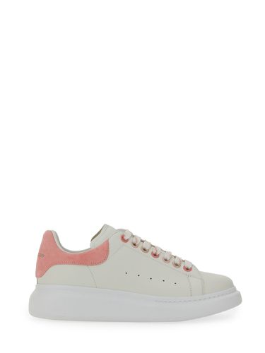 Alexander mcqueen oversized sneaker - alexander mcqueen - Modalova