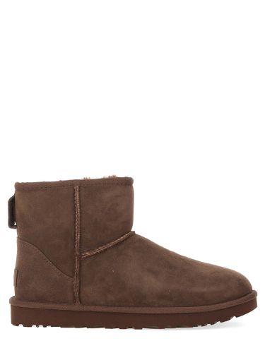 Ugg boot classic mini ii - ugg - Modalova