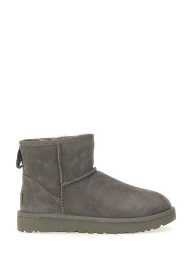 Ugg boot classic mini ii - ugg - Modalova