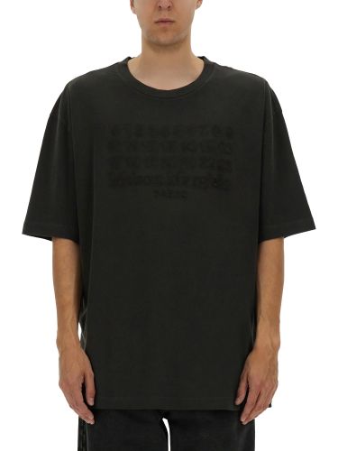 T-shirt with embroidered logo - maison margiela - Modalova